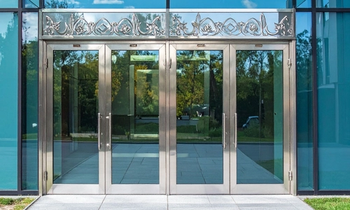 Pivot Dış Giriş Kapı Modeli